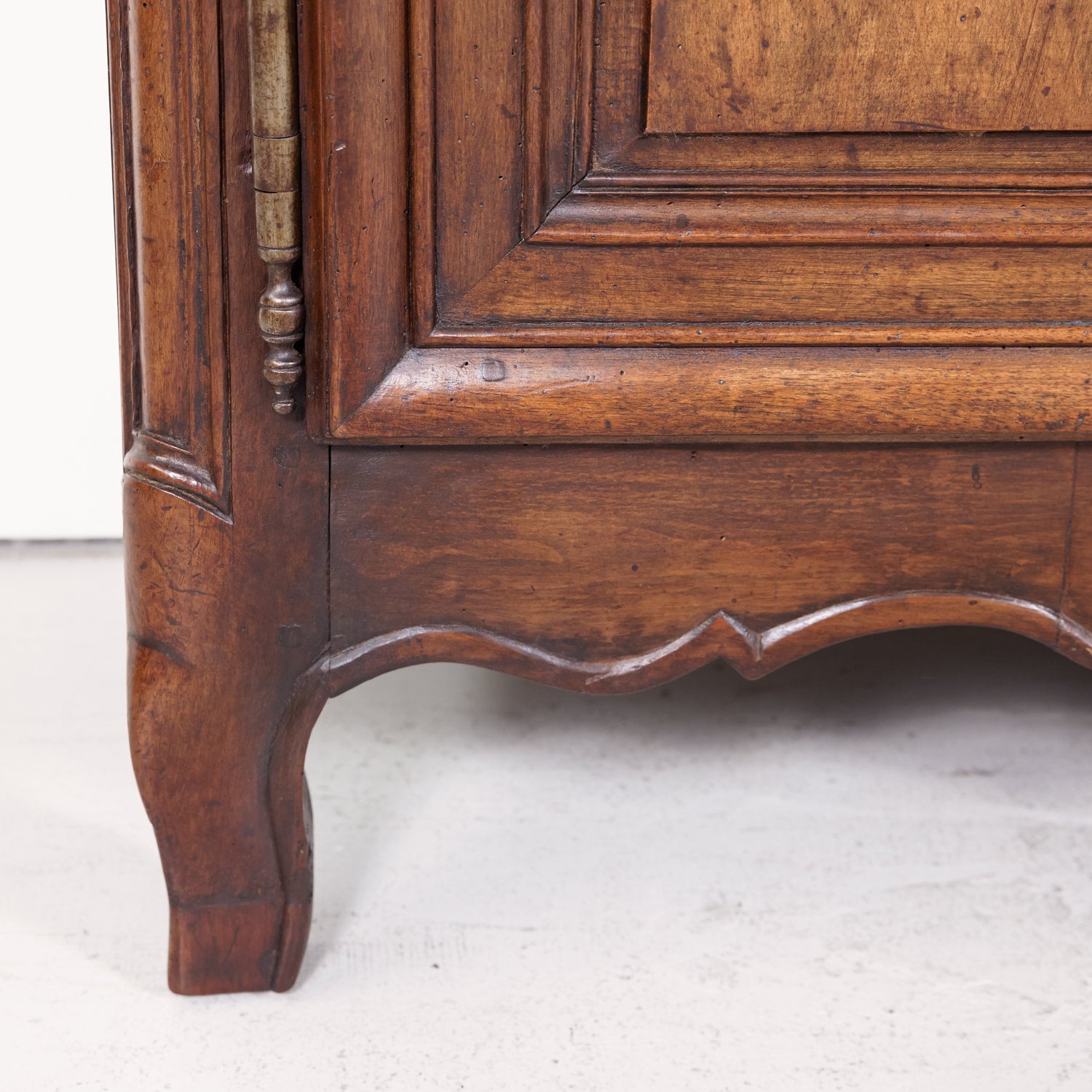 19th Century French Country Louis XV Style Walnut Buffet with Center Drawers