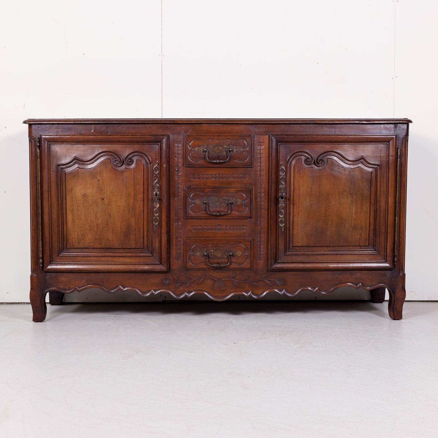 19th Century French Country Louis XV Style Walnut Buffet with Center Drawers