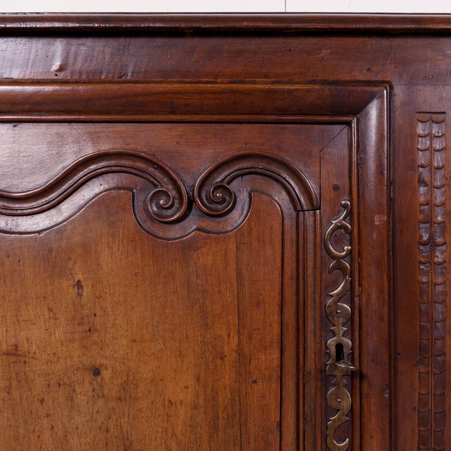 19th Century French Country Louis XV Style Walnut Buffet with Center Drawers