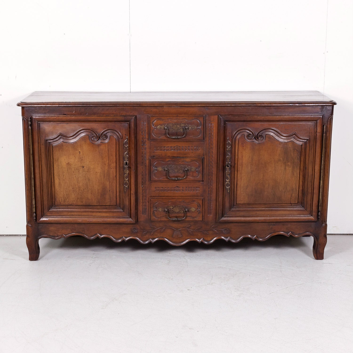 19th Century French Country Louis XV Style Walnut Buffet with Center Drawers