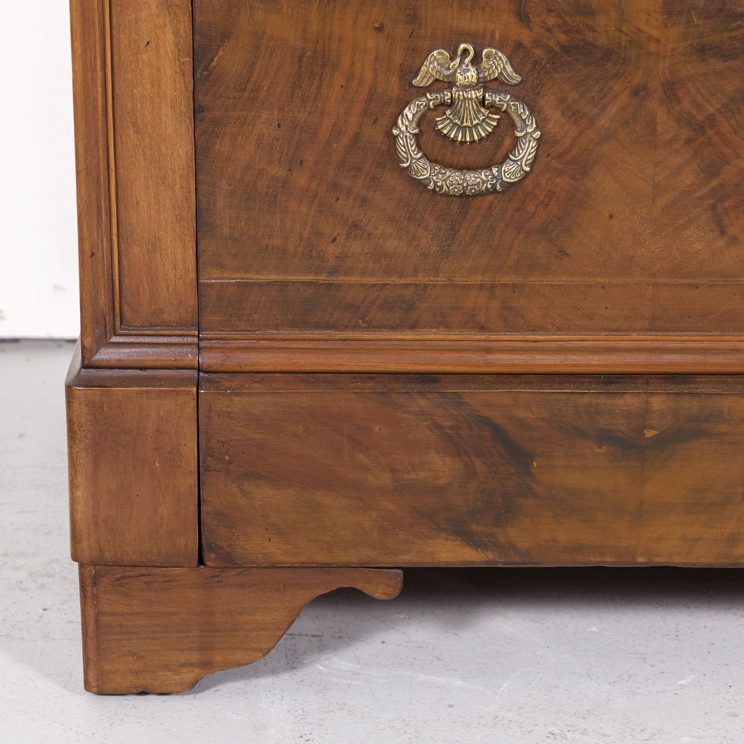 19th Century French Louis Philippe Period Walnut Commode with Bookmatched Burled Walnut Front