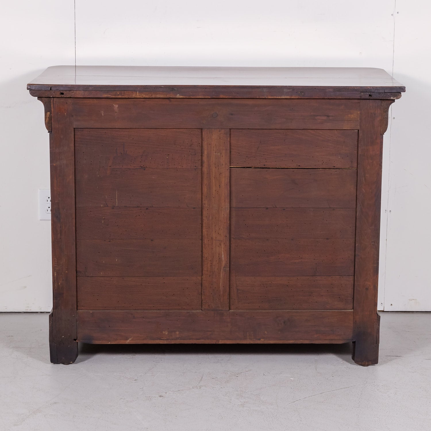 19th Century French Louis Philippe Period Walnut Commode with Bookmatched Burled Walnut Front