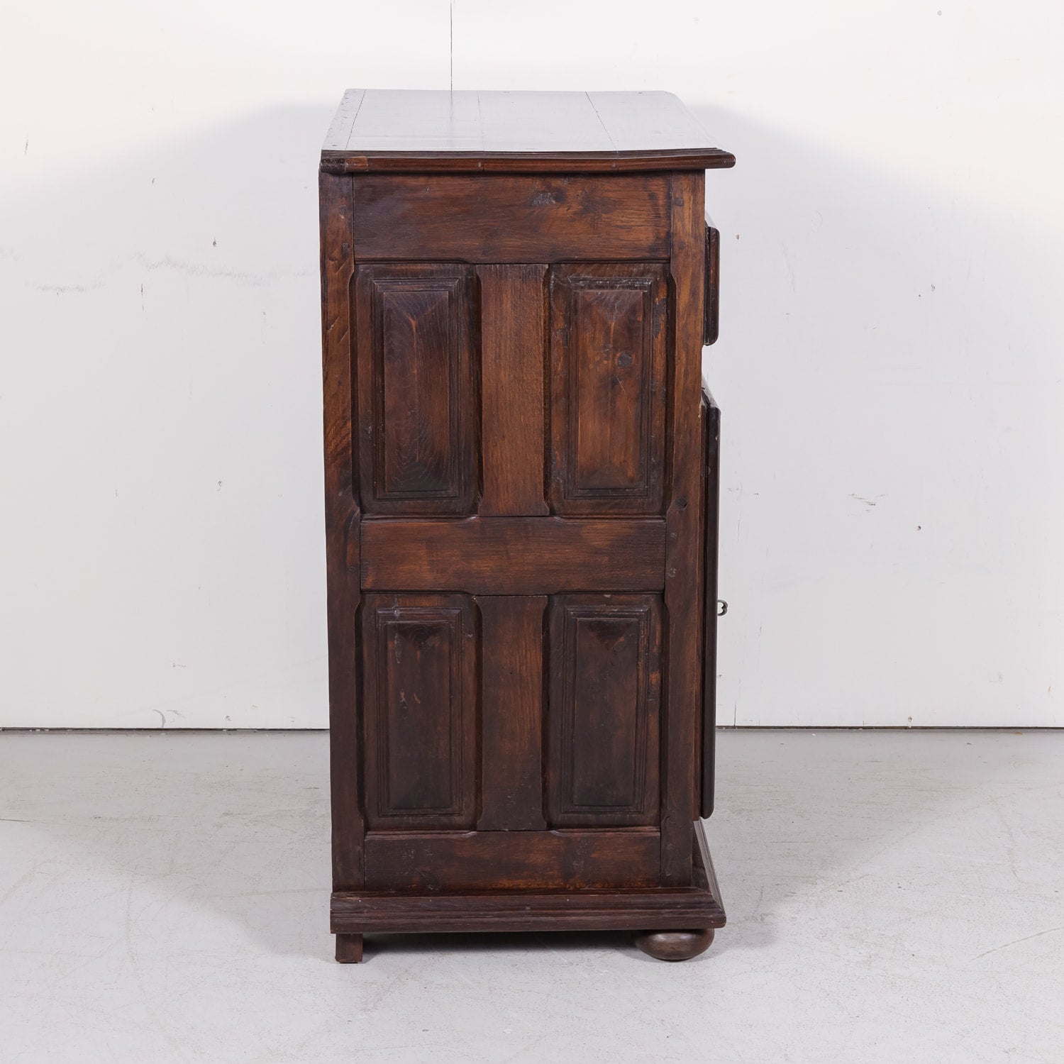 Early 19th Century Louis XIII Oak Jam Cabinet or Confiturier from Normandy