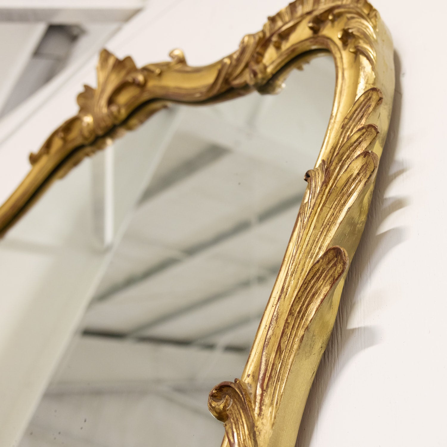 19th Century French Rococo Louis XV Style Giltwood Mirror