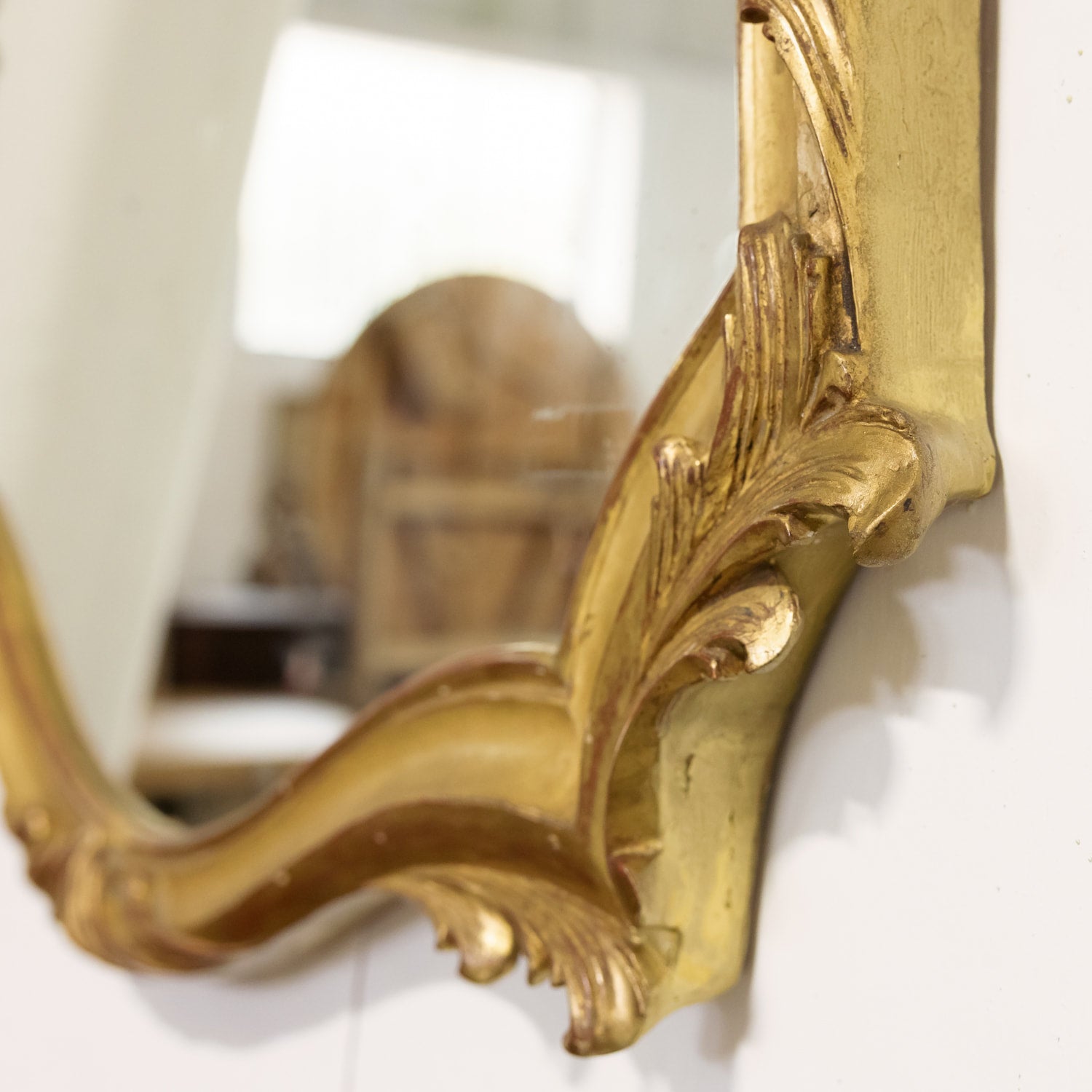 19th Century French Rococo Louis XV Style Giltwood Mirror