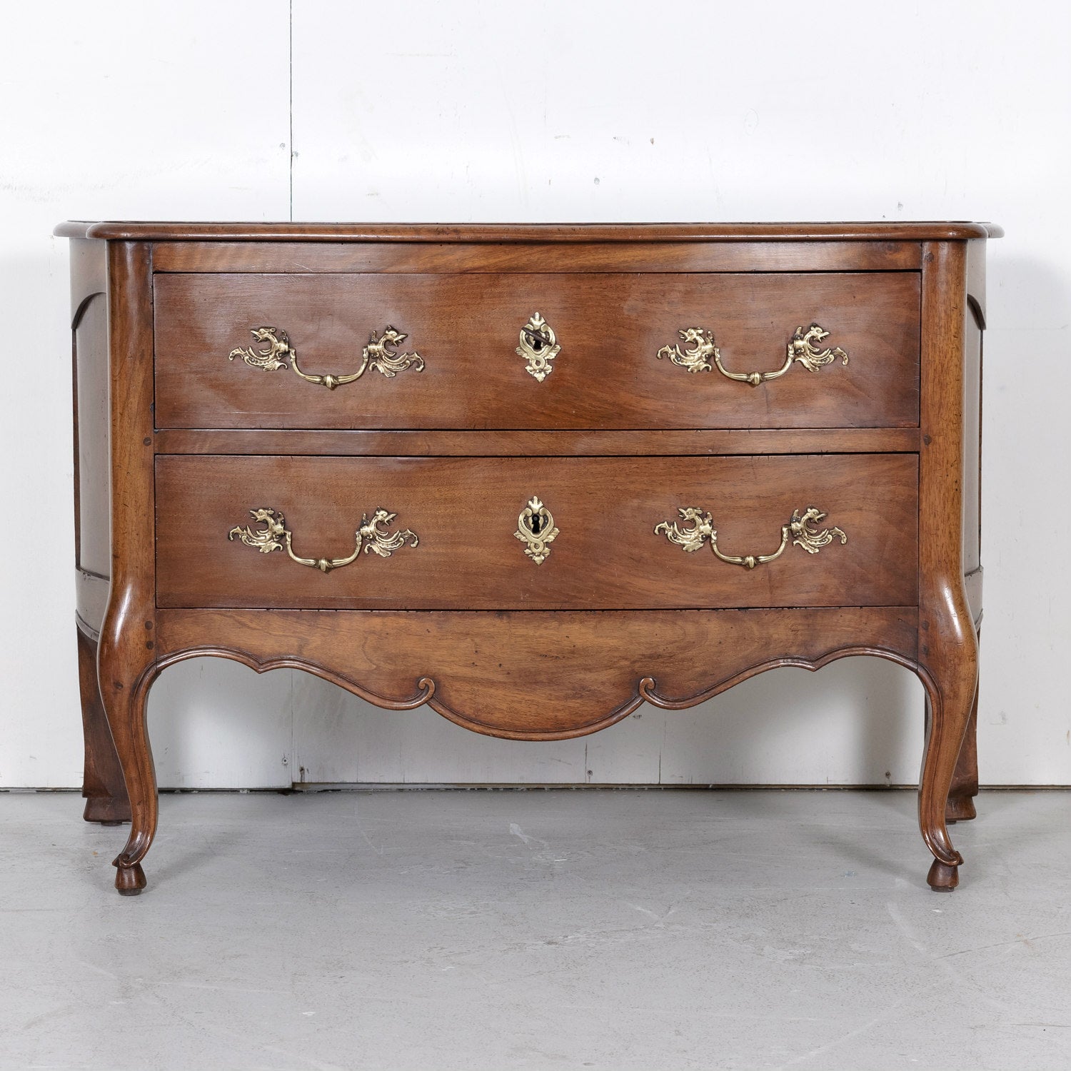 Early 19th Century French Louis XV Style Walnut Commode Sauteuse