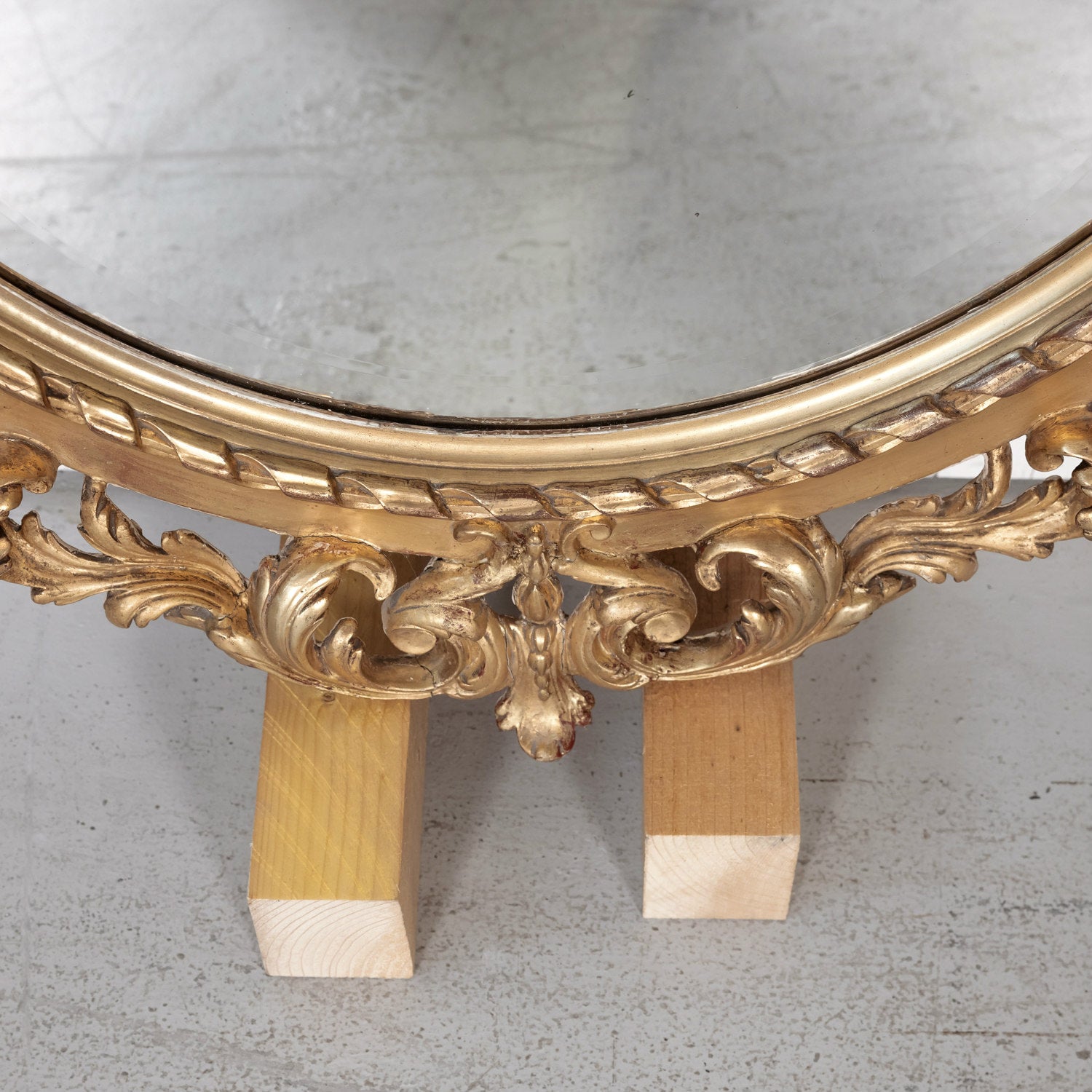 19th Century Carved French Louis XVI Style Oval Shaped Giltwood Mirror with Beveled Glass