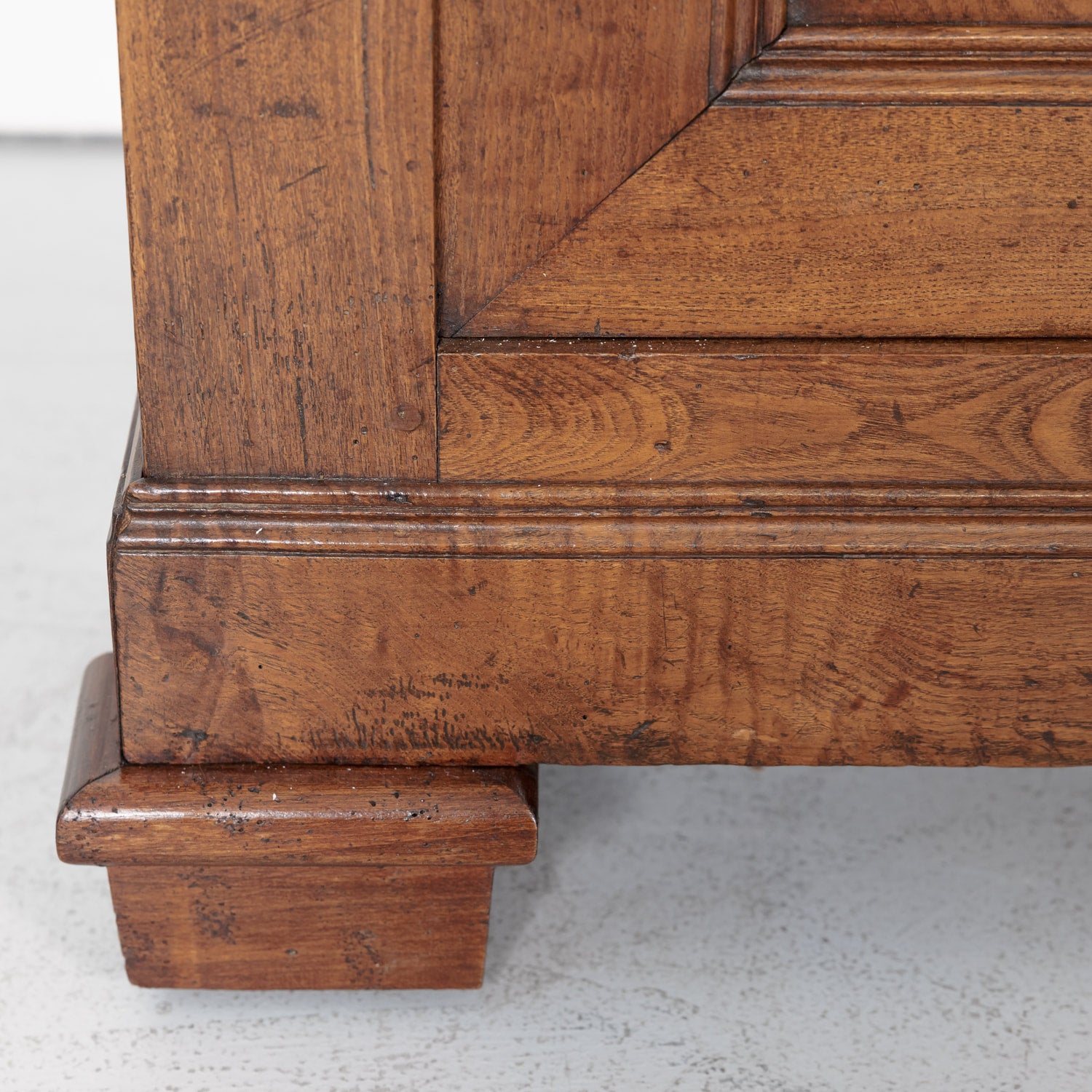 Large 19th Century French Louis Philippe Period Chestnut and Burled Chestnut Buffet Deux Corps