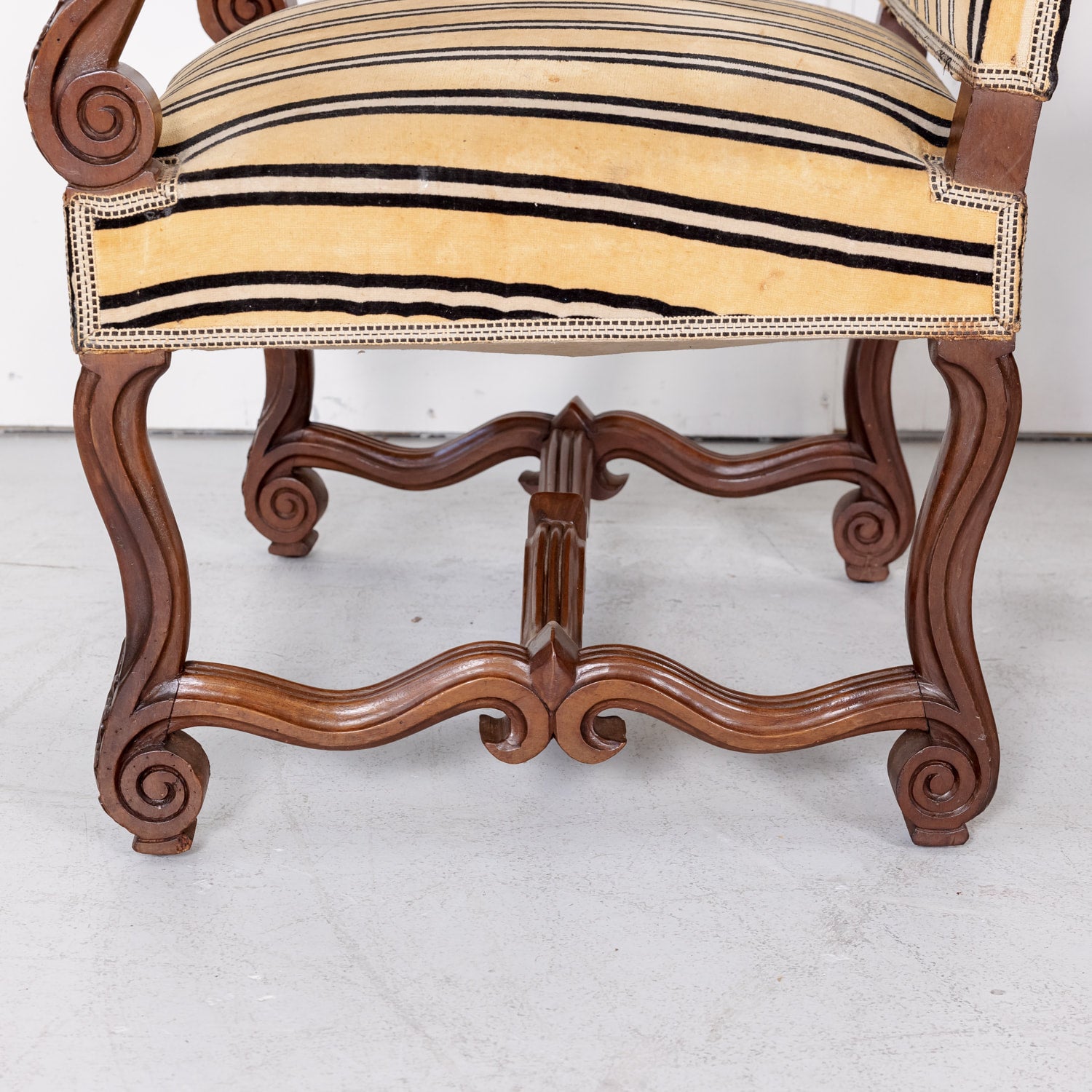 Louis XIV Pair of Oversize Fireside Arm Chairs