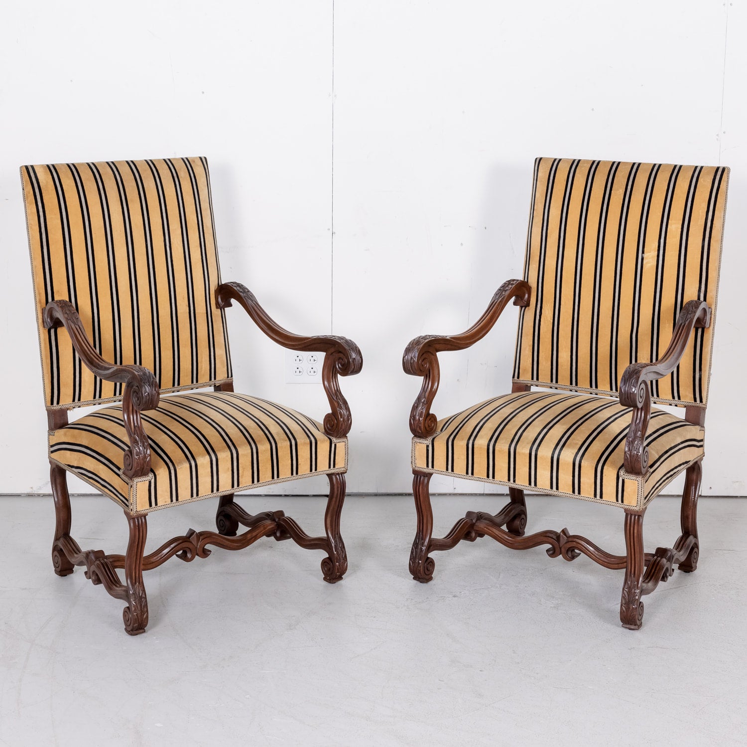 Louis XIV Pair of Oversize Fireside Arm Chairs