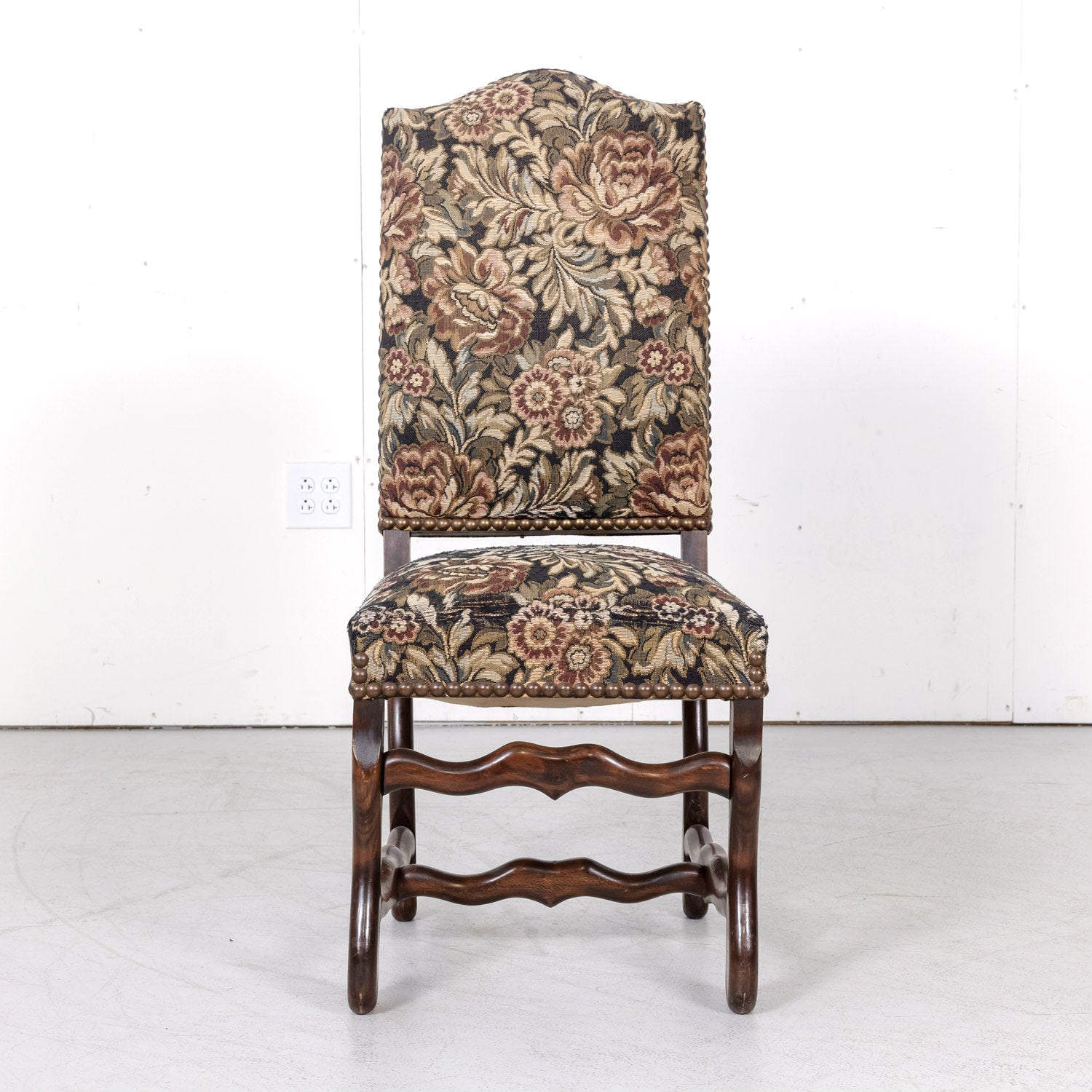 Late 19th Century French Louis XIII Style Os de Mouton Dining Side Chairs, Set of 8