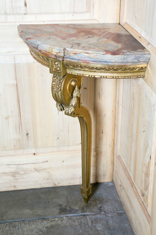 Early 19th Century Louis XVI Giltwood Corner Console with Marble Top