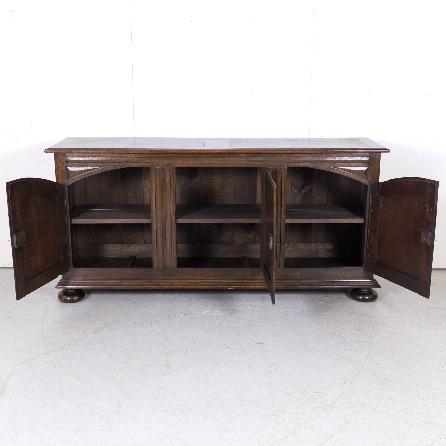19th Century French Louis XIII Renaissance Style Enfilade Buffet