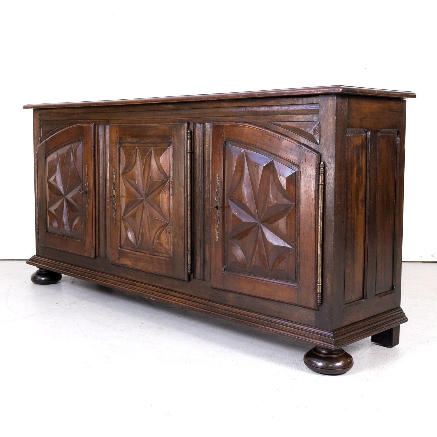 19th Century French Louis XIII Renaissance Style Enfilade Buffet