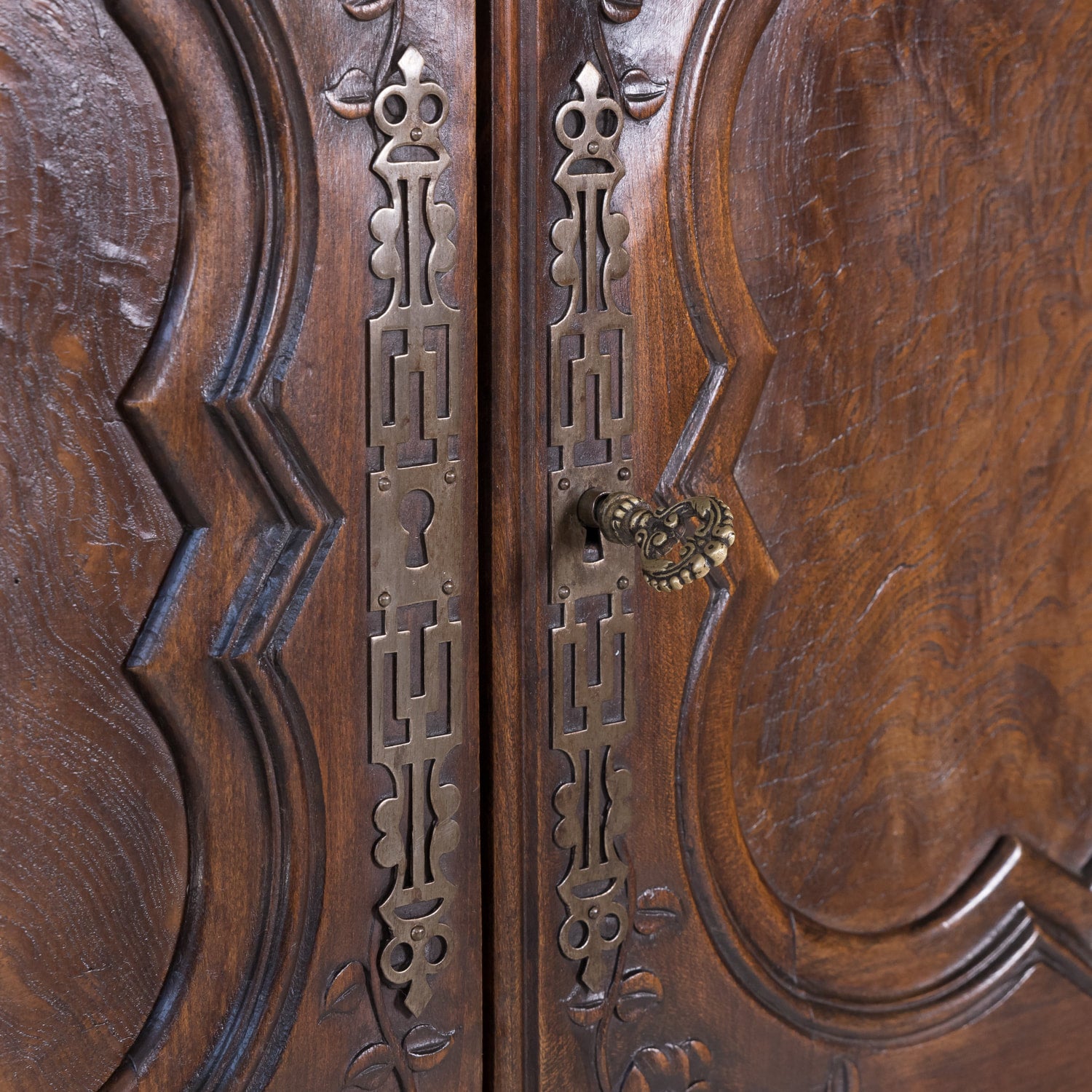 Louis XV Bressan Cabinet Walnut and Burl Chesnut