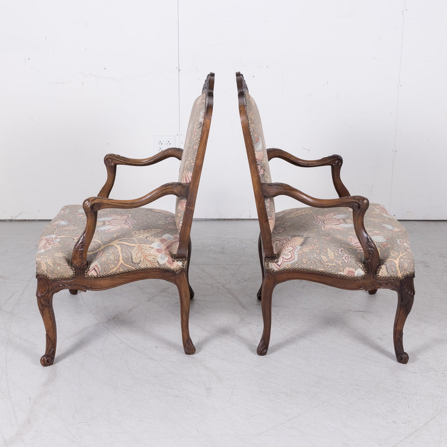 Fine Pair of 18th Century French Louis XV Period Carved Walnut Fauteuils