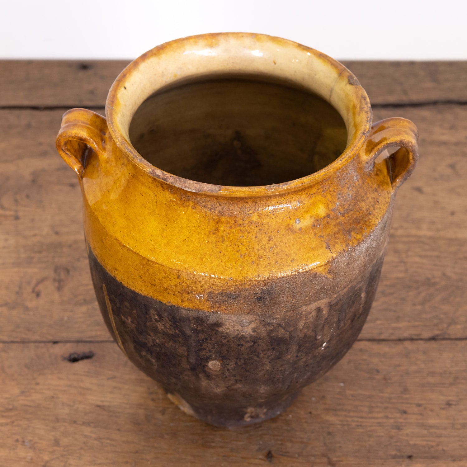 Large 19th Century French Pot de Confit or Confit Pot with Yellow Ochre Glaze