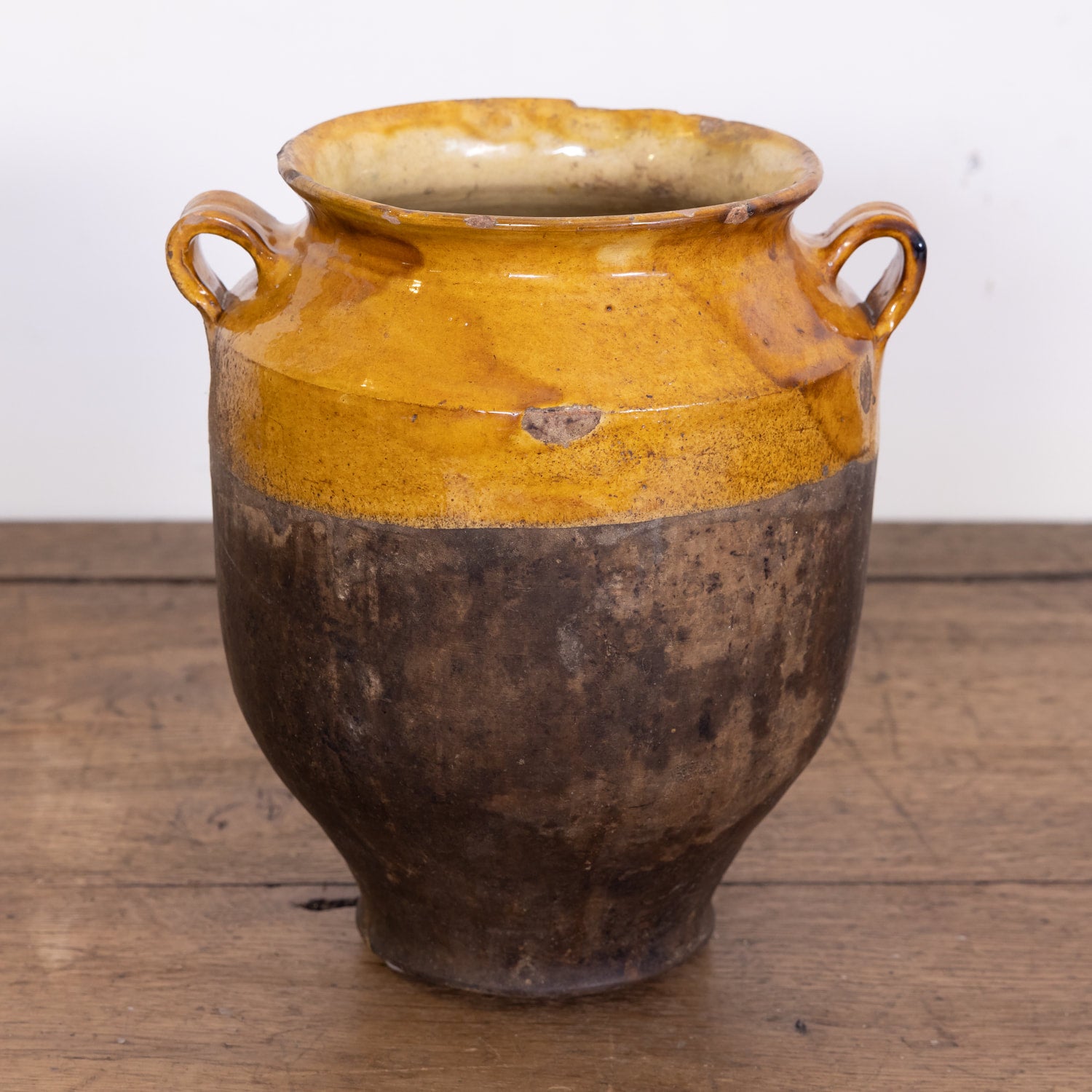 Large 19th Century French Pot de Confit or Confit Pot with Yellow Ochre Glaze