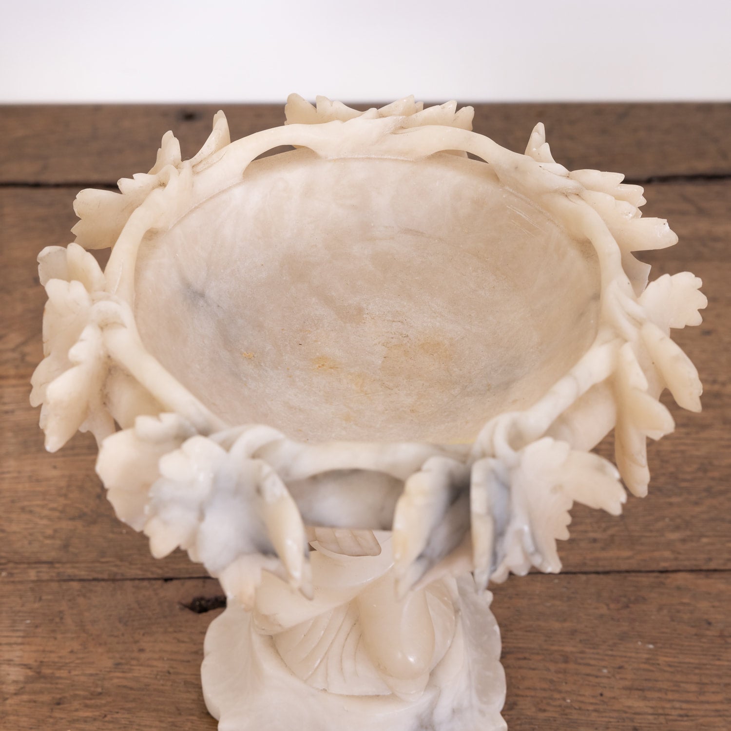 19th Century Hand Carved Italian Alabaster Tazza