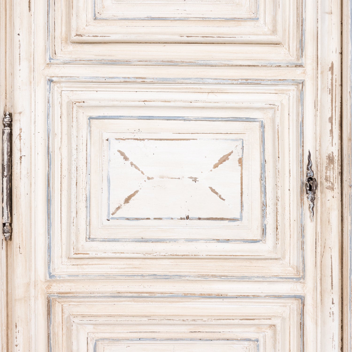 18th Century French Louis XIII Style Provencal Painted Chateau Bonnetiere