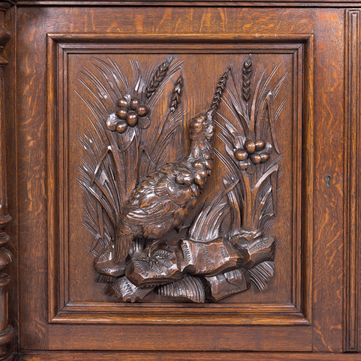 19th Century French Louis XIII Style Oak Buffet de Chasse or Hunting Buffet