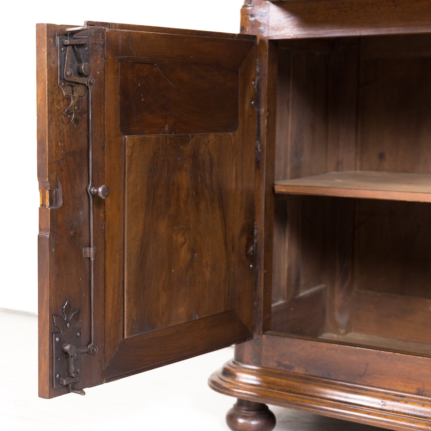 Fine 18th Century French Period Louis XIV Walnut Lyonnaise Buffet