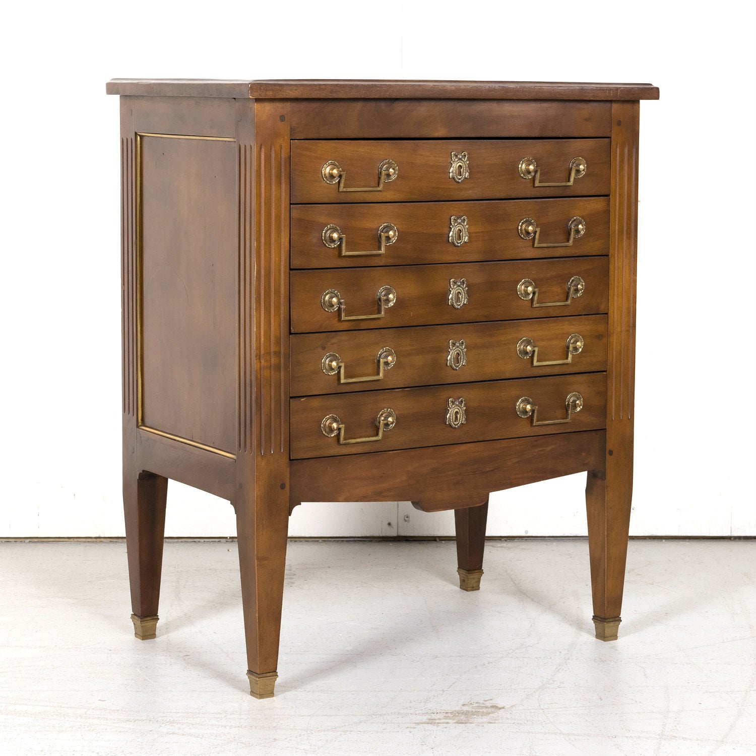 Early 20th Century French Louis XVI Style Petite Five Drawer Walnut Commode