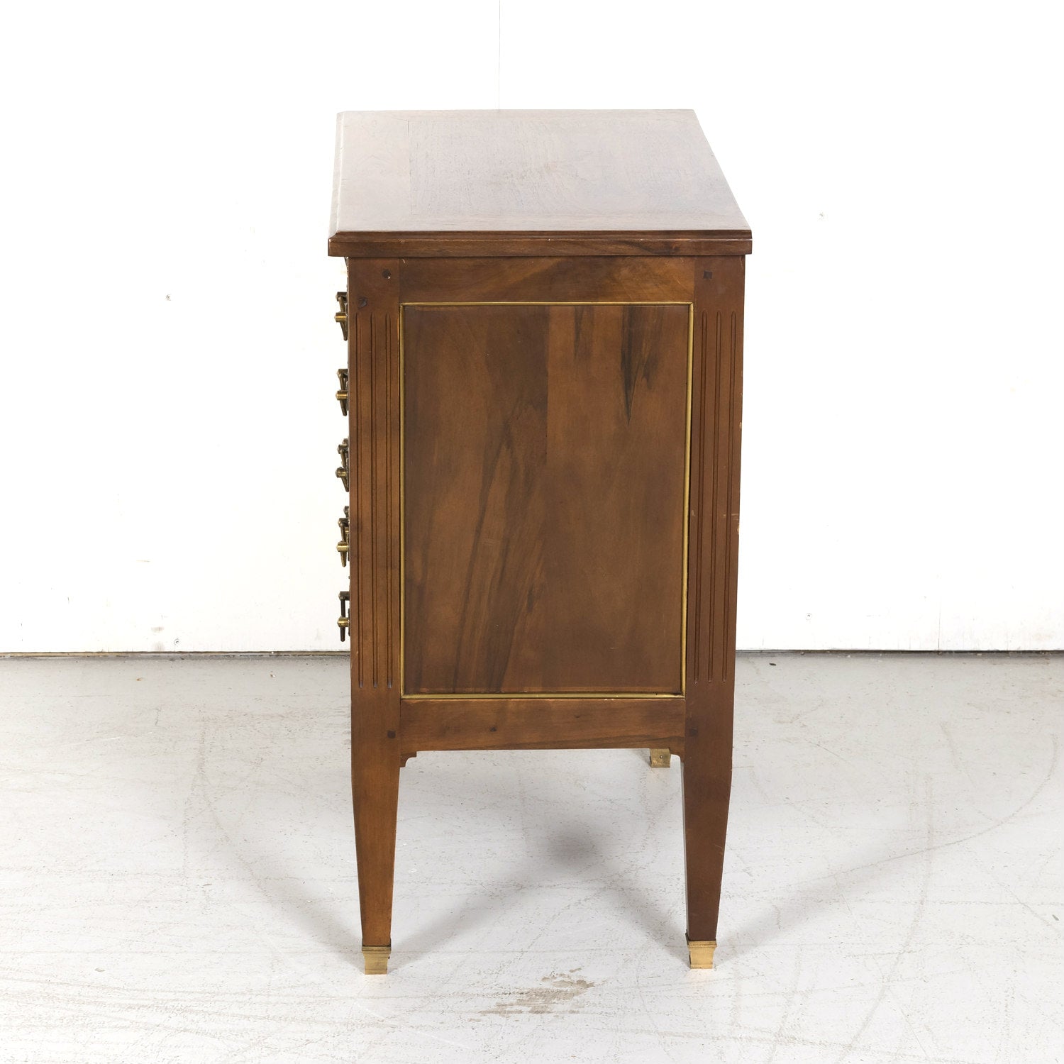 Early 20th Century French Louis XVI Style Petite Five Drawer Walnut Commode