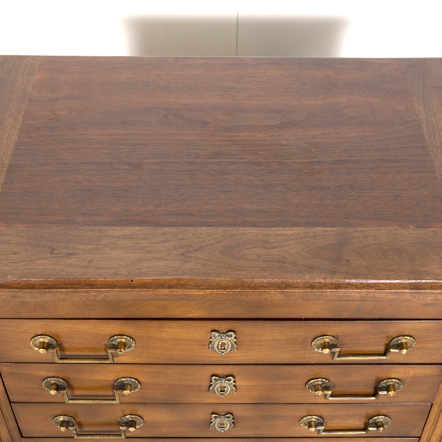 Early 20th Century French Louis XVI Style Petite Five Drawer Walnut Commode