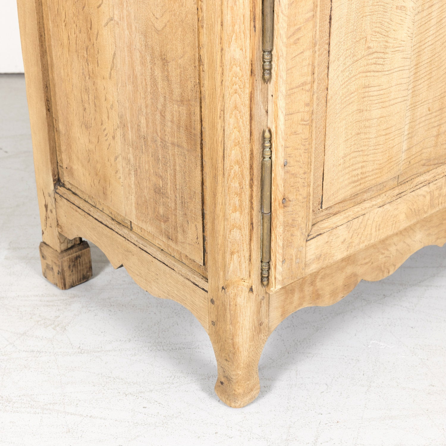 Late 18th Century Louis XV-Louis XVI Transition Period Bleached Oak Buffet Deux Corps