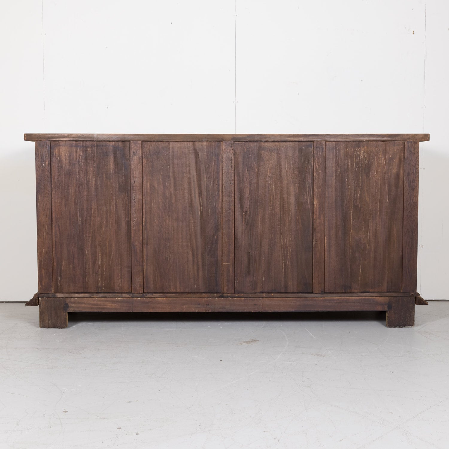 Early 20th Century French Louis XIII Bleached Oak Enfilade Buffet