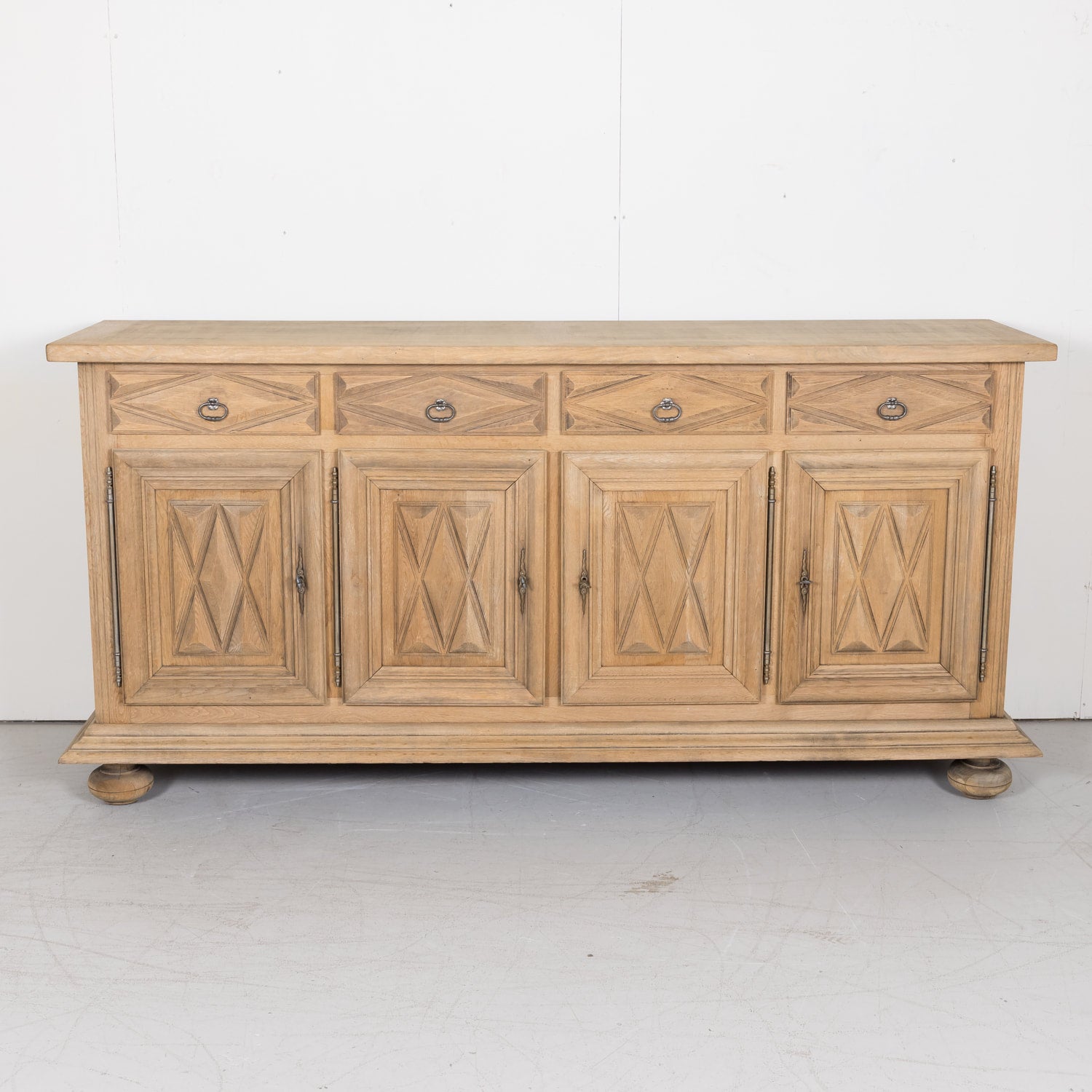 Early 20th Century French Louis XIII Bleached Oak Enfilade Buffet