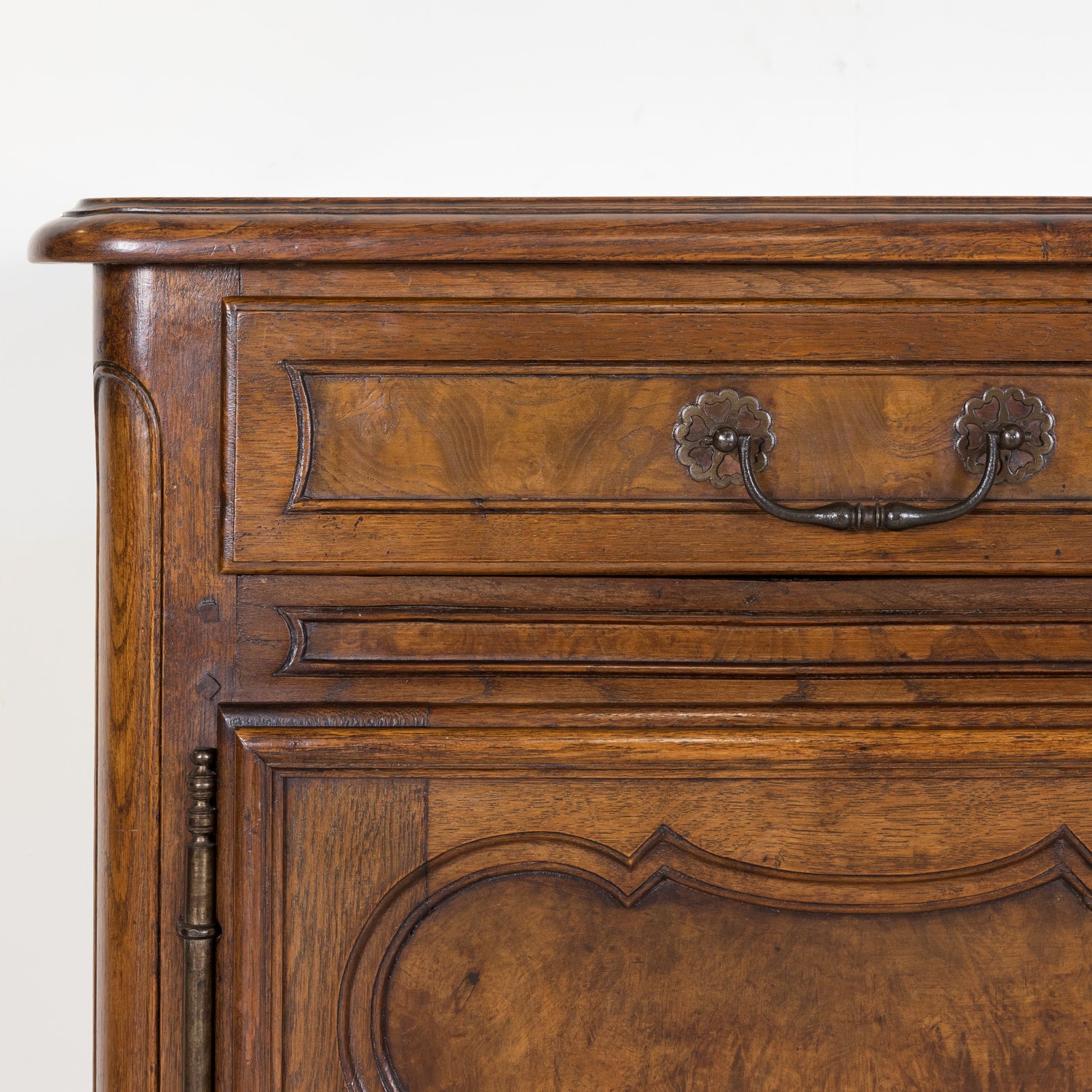Oak and Burled Walnut Louis XV Enfilade Buffet from Bresse, France