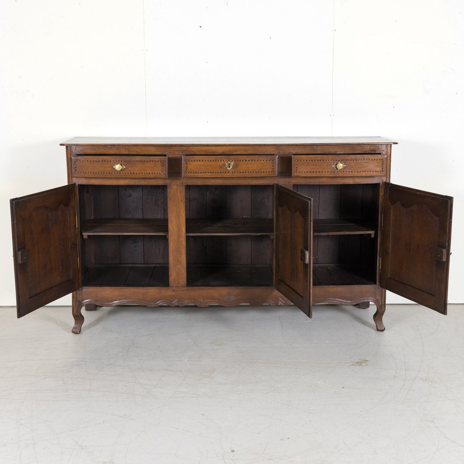 19th Century French Country Louis XV Style Oak Enfilade Buffet with Ebonized Marquetry