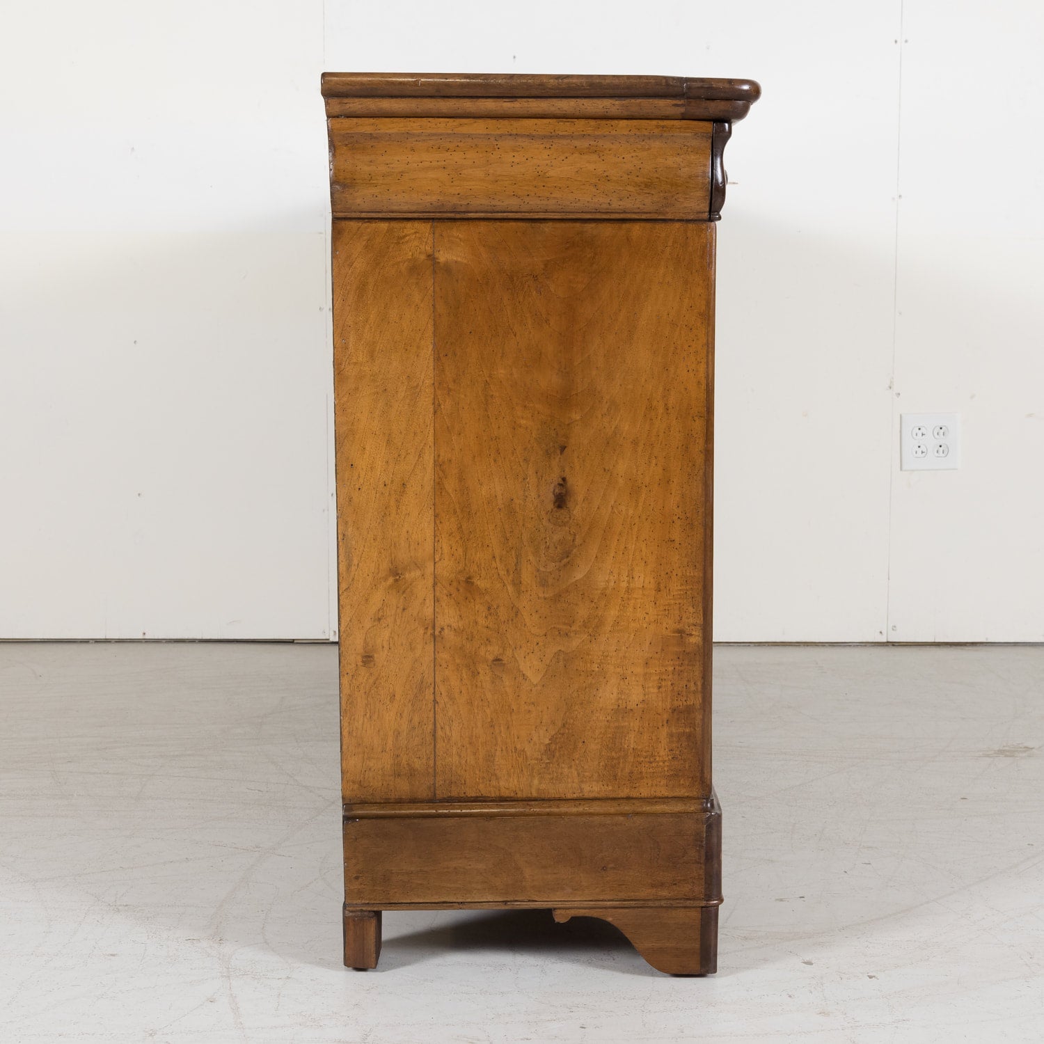 Louis Philippe Enfilade Buffet made of Walnut with Doucine Drawers from Bordeaux France Circa Early 1800s