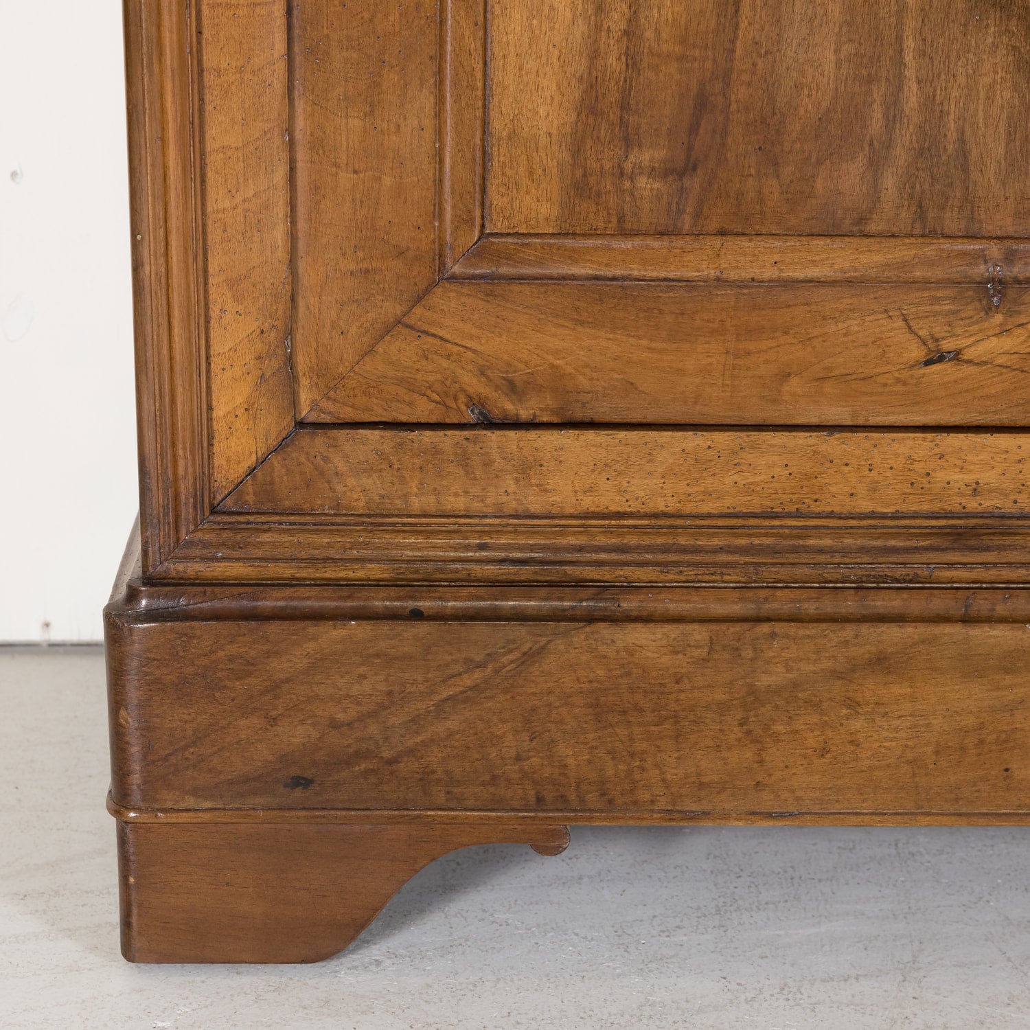 Louis Philippe Enfilade Buffet made of Walnut with Doucine Drawers from Bordeaux France Circa Early 1800s