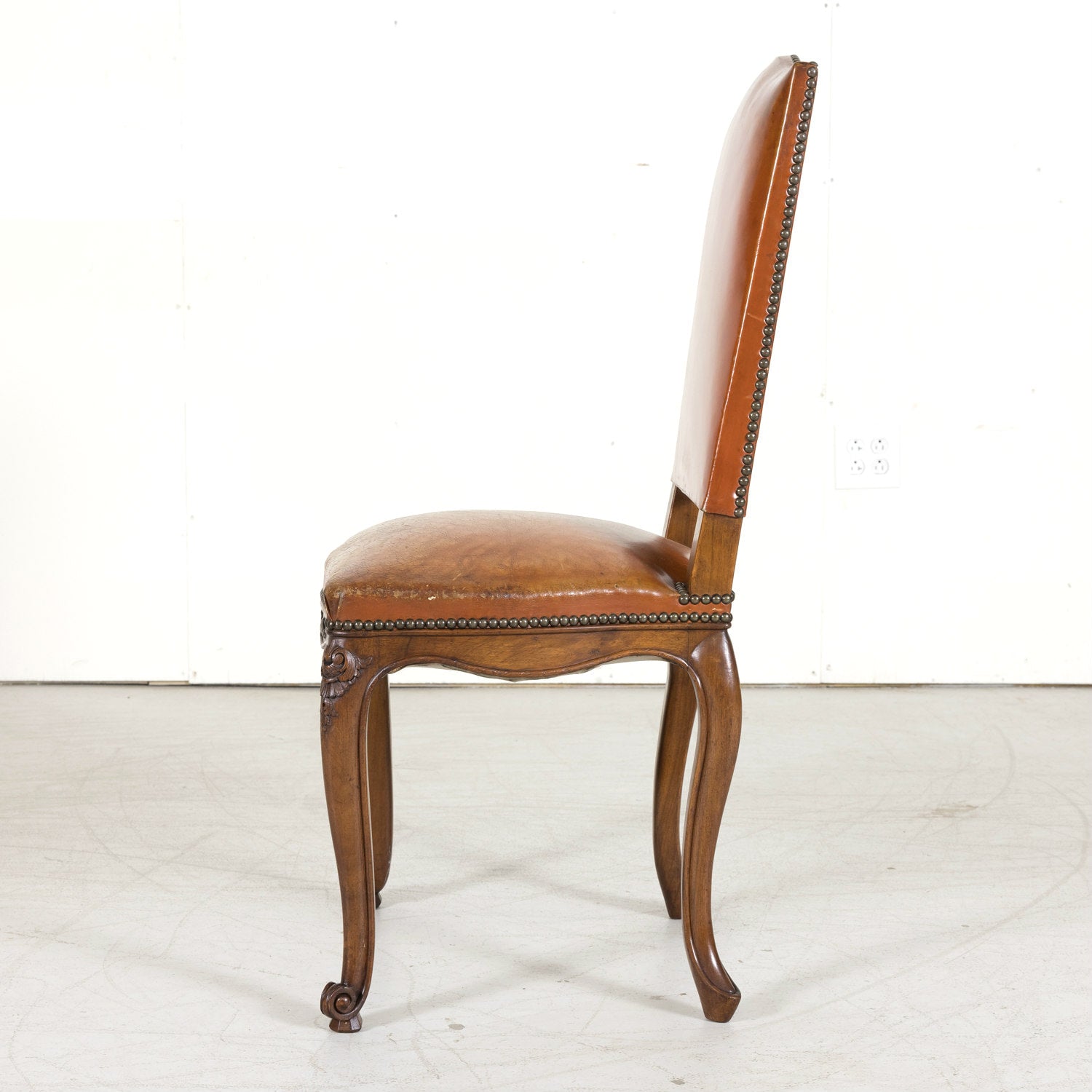 Set of 8 Early 20th Century French Louis XV Style Walnut and Leather Dining Side Chairs