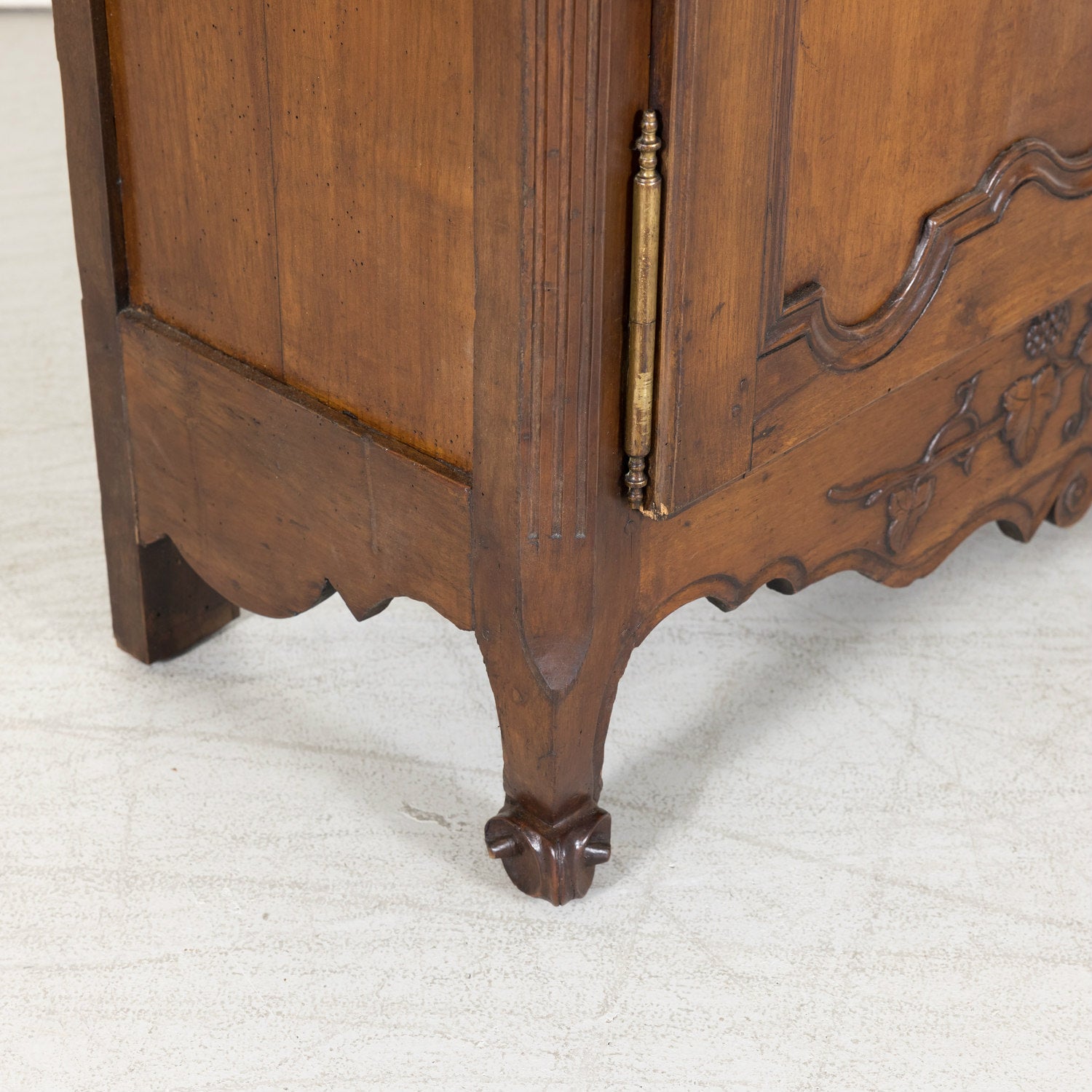 Mid-19th Century French Provincial Louis XV Style Cherry Buffet Nantais