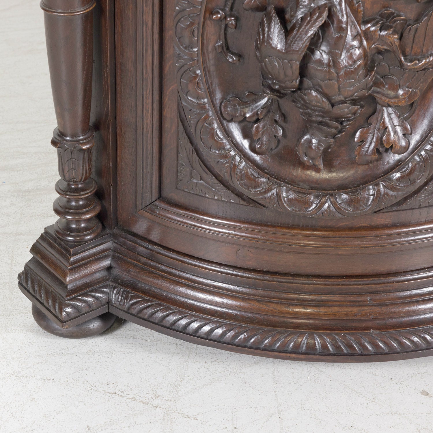 Large 19th Century French Louis XIII Style Oak Demilune Hunt Enfilade Buffet