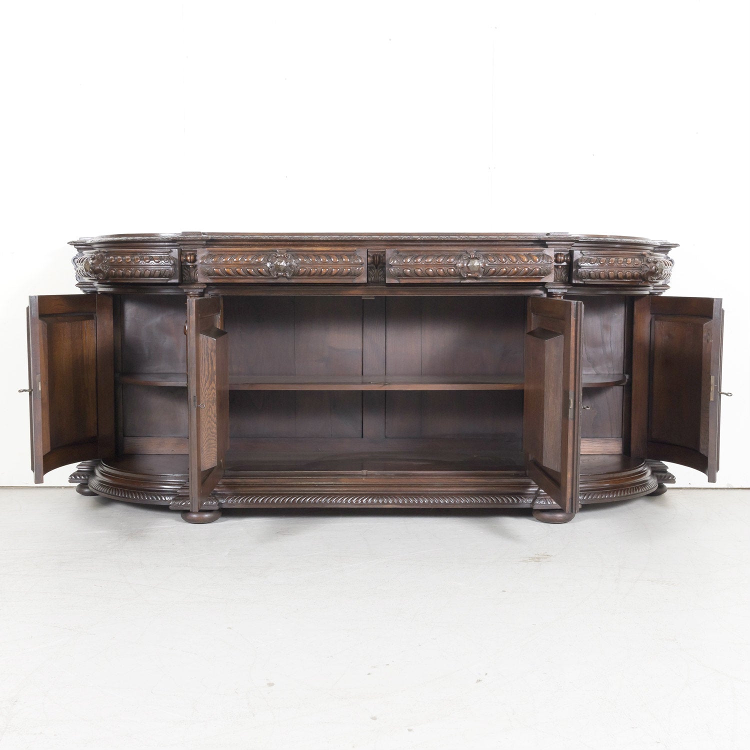 Large 19th Century French Louis XIII Style Oak Demilune Hunt Enfilade Buffet