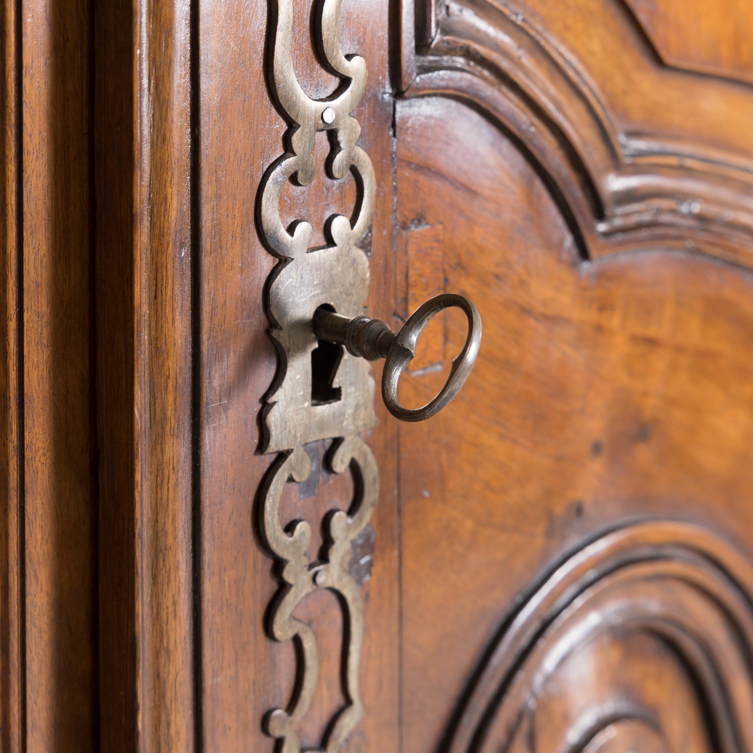 Rare 18th Century French Louis XV Period Carved Walnut Armoire Pantalonnier Deux Corps