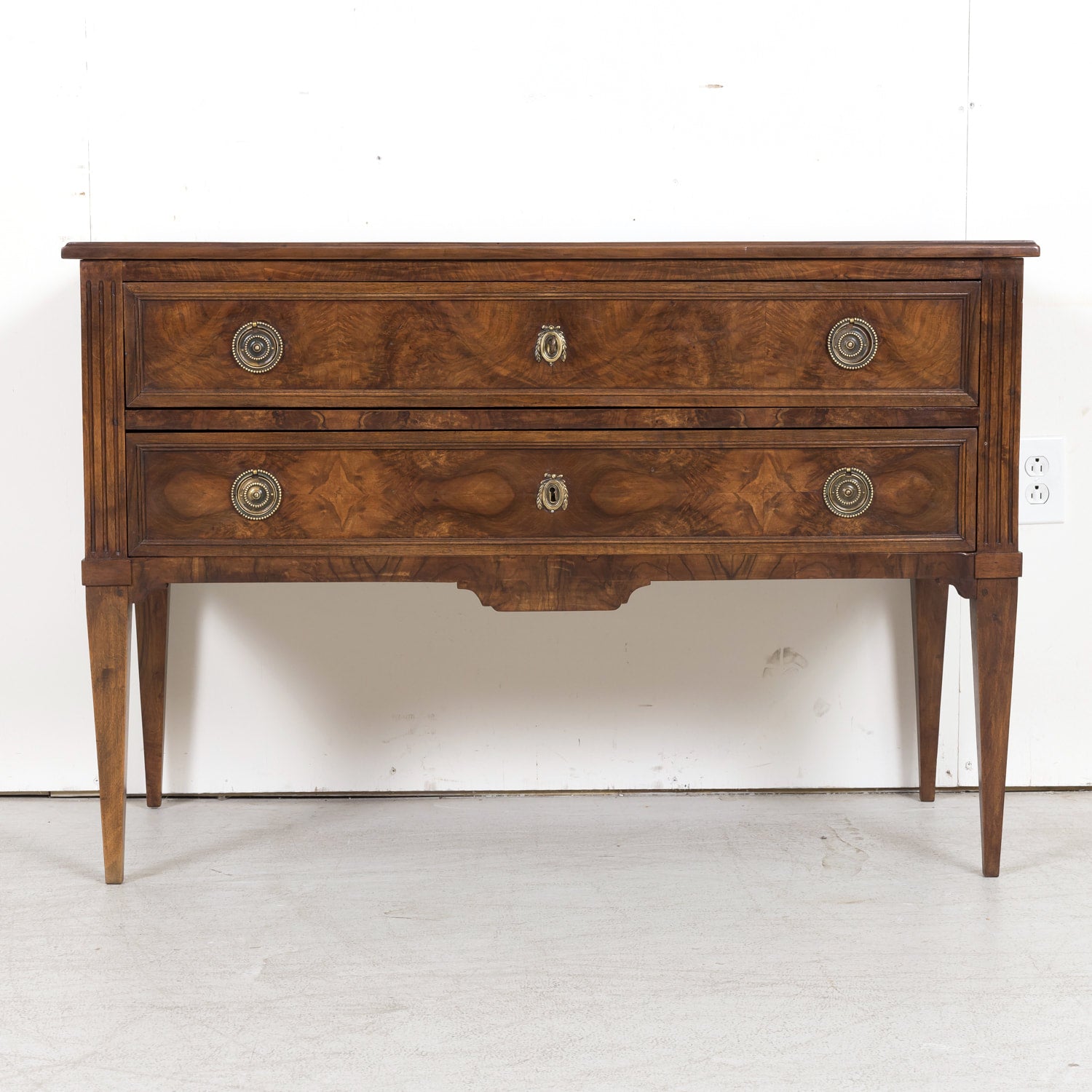 19th Century French Louis XVI Style Walnut and Burled Walnut Commode Sauteuse