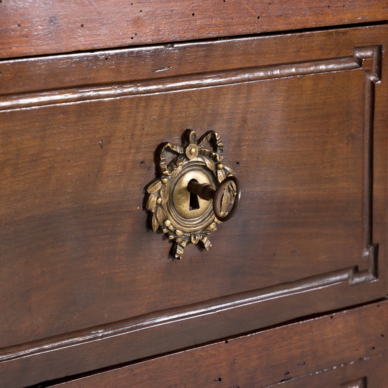 Early 19th French Century Louis XVI Style Solid Walnut Commode Sauteuse