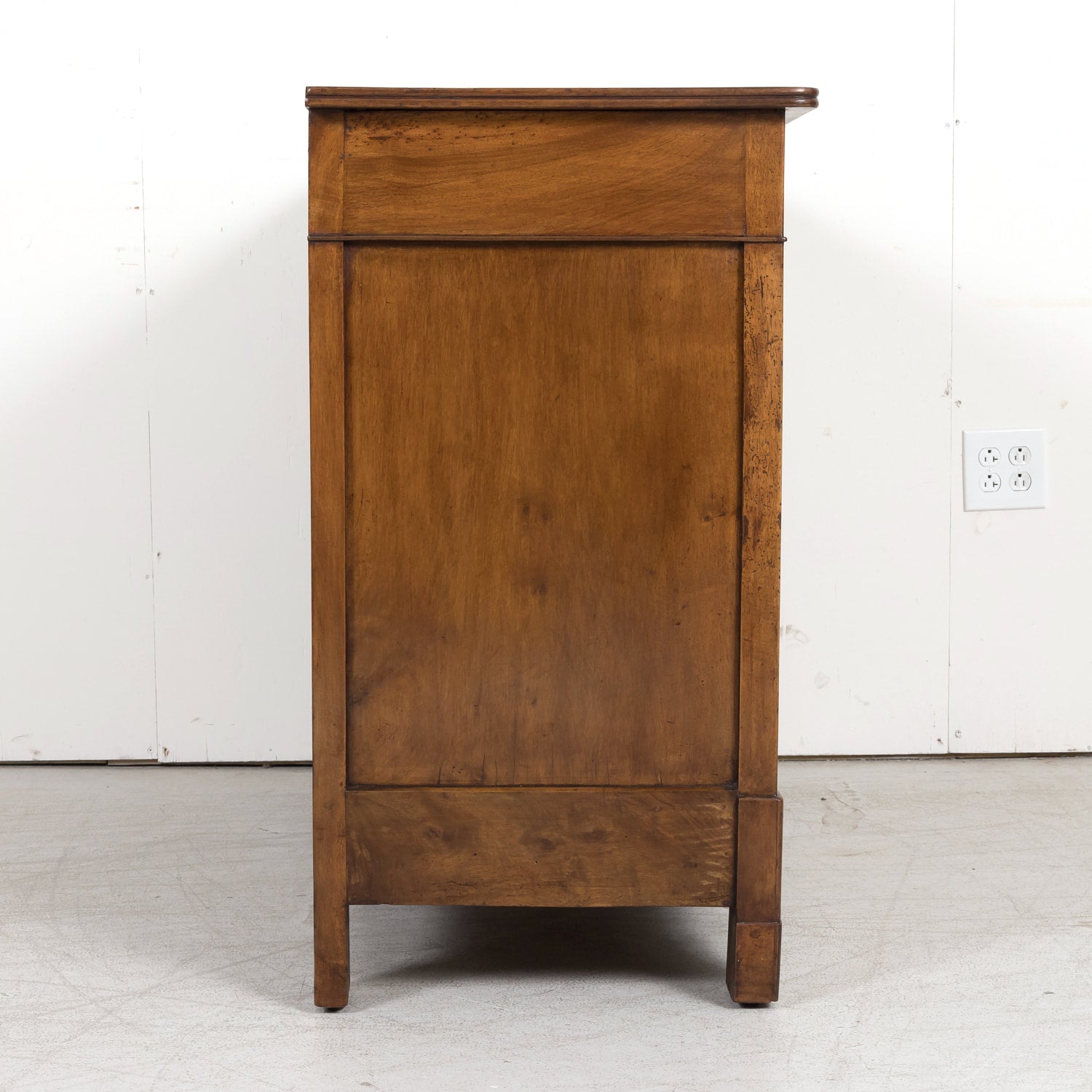 19th Century French Louis Philippe Style Walnut Buffet with Bookmatched Front