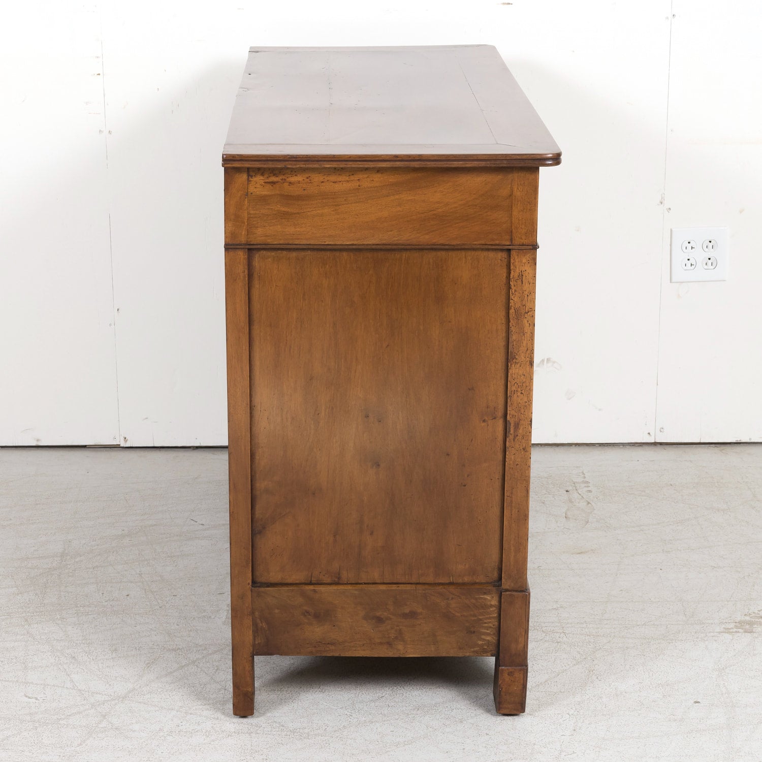 19th Century French Louis Philippe Style Walnut Buffet with Bookmatched Front