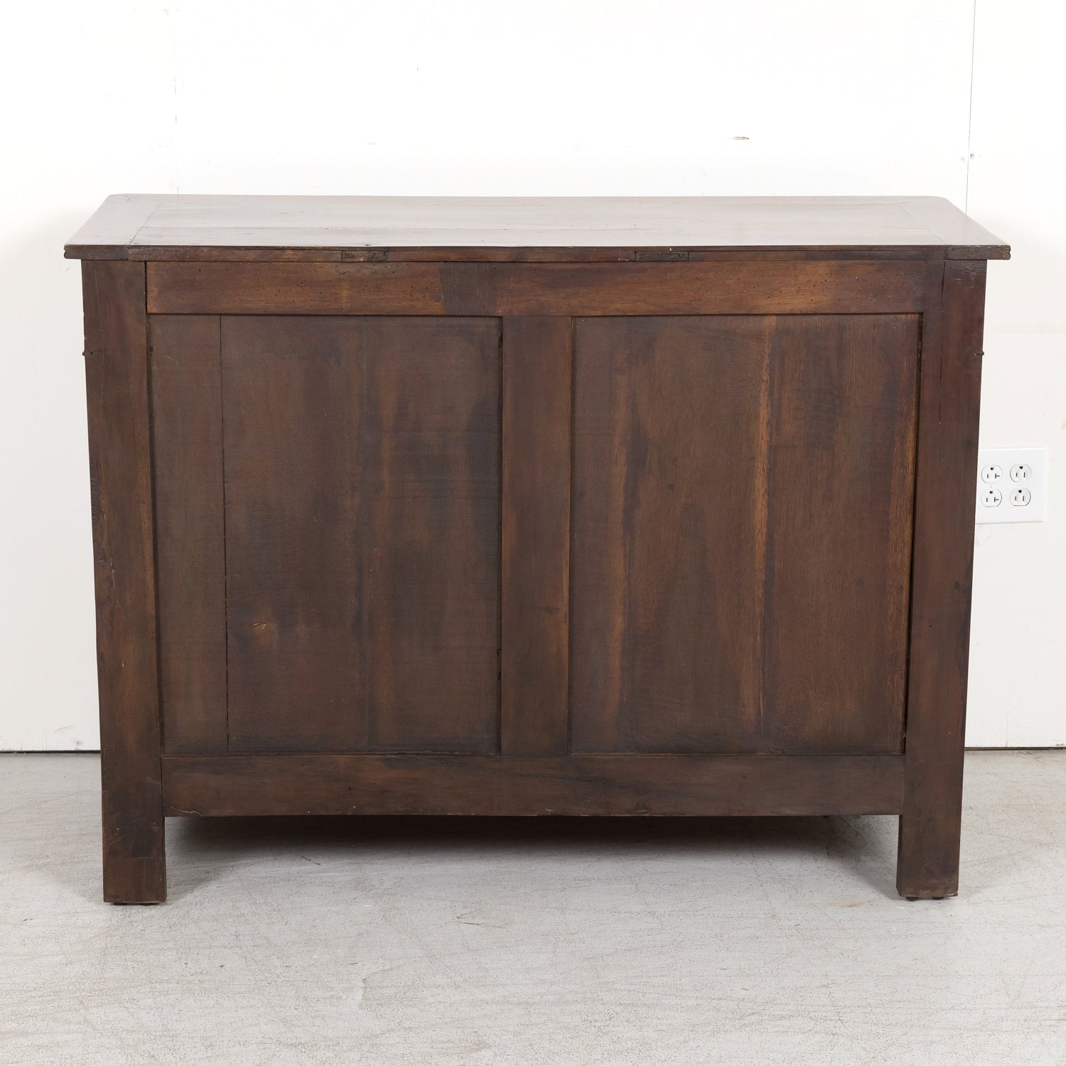 19th Century French Louis Philippe Style Walnut Buffet with Bookmatched Front