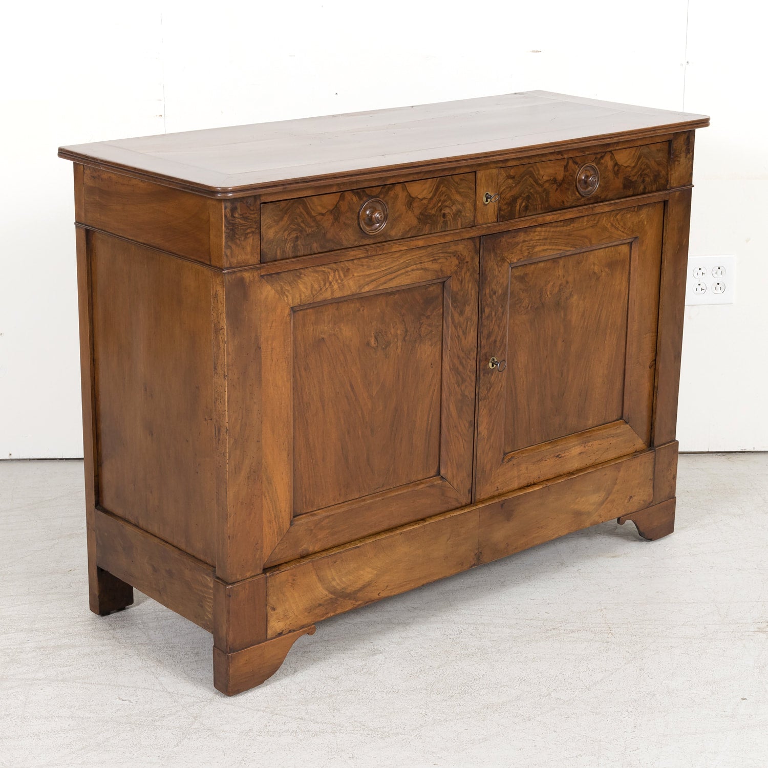 19th Century French Louis Philippe Style Walnut Buffet with Bookmatched Front