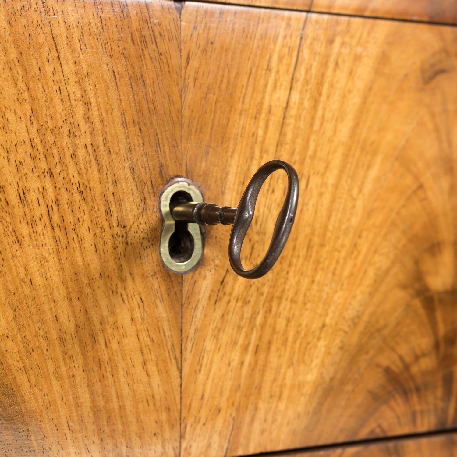 19th Century French Empire Period Walnut and Bookmatched Flaming Walnut Commode with Marble Top