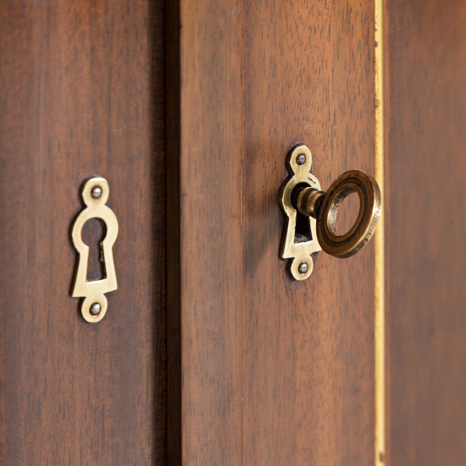 Antique French Louis XVI Style Mahogany Enfilade Buffet with Carrara Marble Top and Brass Trim