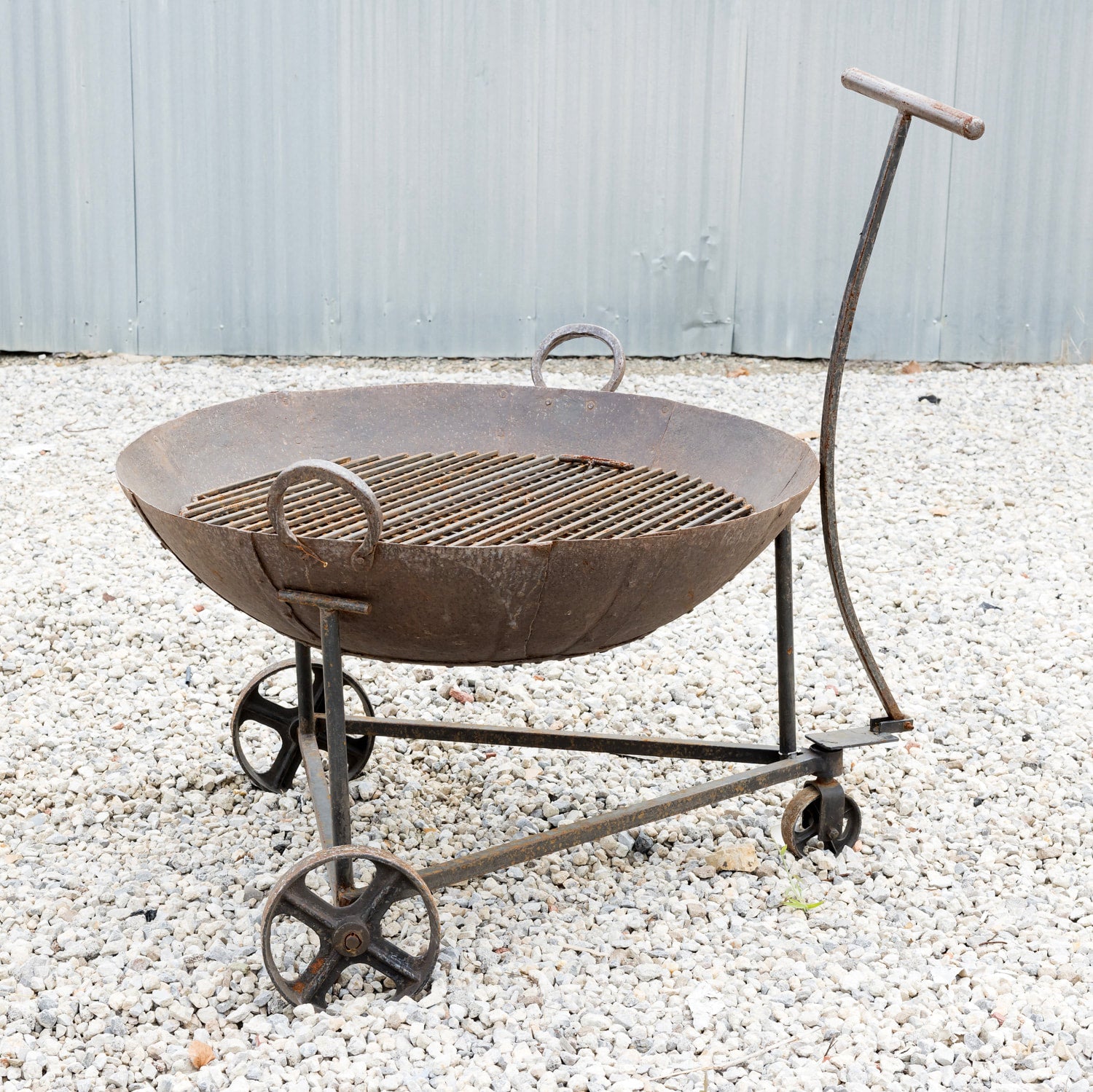 Medium Cast Iron Kadai Fire Bowl or Fire Pit on Wheels, 40